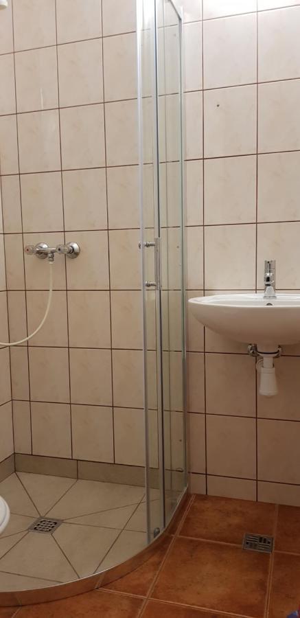 科沃布热格 Wynajem Pokoi酒店 外观 照片